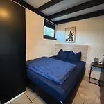 Ruhiger Nr 142 Bungalow, Strandnah Mit Grossen, Uneinsehbaren Garten, Terrassenueberdachung Sint Maartensvlotbrug