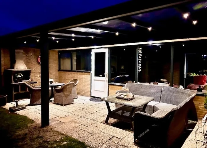 Ruhiger Nr 142 Bungalow, Strandnah Mit Grossen, Uneinsehbaren Garten, Terrassenueberdachung *