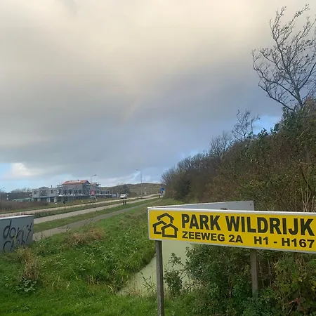Ruhiger Nr 142 Bungalow, Strandnah Mit Grossen, Uneinsehbaren Garten, Terrassenueberdachung Dom wakacyjny *