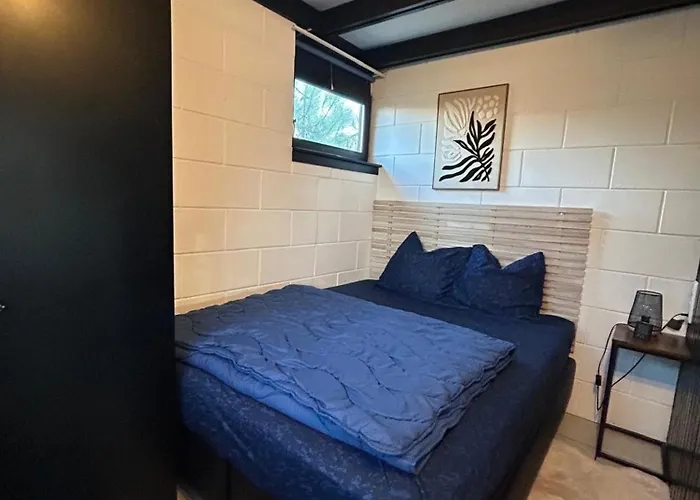 Ruhiger Nr 142 Bungalow, Strandnah Mit Grossen, Uneinsehbaren Garten, Terrassenueberdachung Sint Maartensvlotbrug